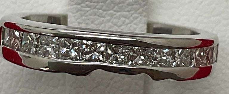14K WHITE GOLD AND DIAMOND BAND