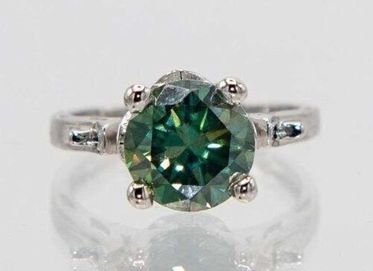 4.35 Ct Paraiba Green VVs1 Fire Moissanite Ring