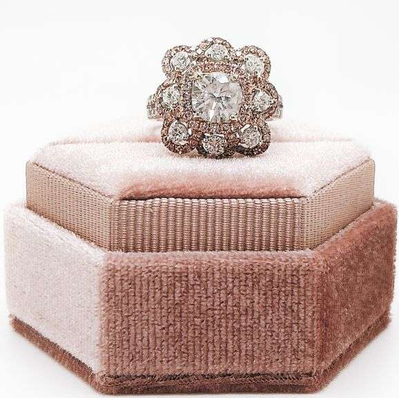 Pink & White Natural Diamond Ring in 18kt Solid Gold!
