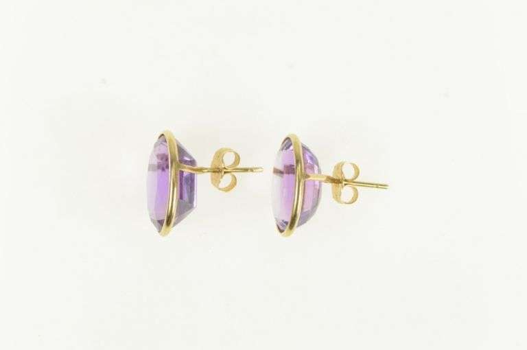 14K Yellow Gold Victorian Inspired Oval Amethyst Vintage Stud Earrings