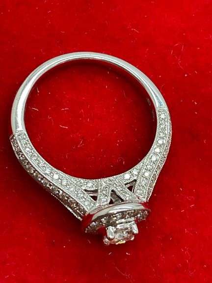 CERTIFIED 14K WHITE GOLD AND DIAMOND WEDDING SET