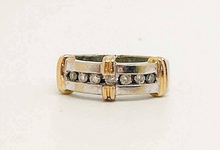 14kt Solid Gold & Diamond Band Ring