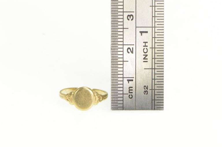 14K Yellow Gold Round Flower Accent Classic Vintage Ring