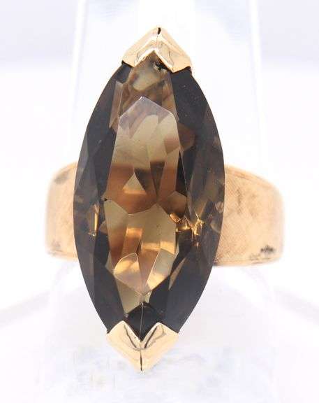 Attractive Yellow Gold 7ct Retro MArquoise Smokey Quarzt Ring