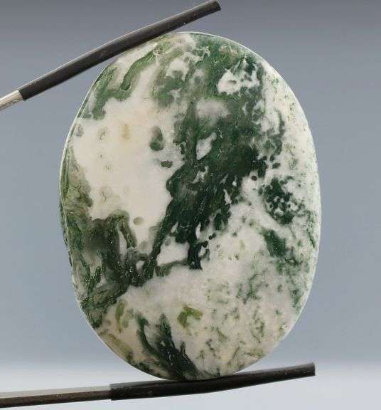 Amazing 91.84ct Moss Agate cabochon