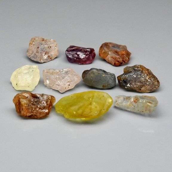 Collectors 10pc. 27.51ct unheated uncut Sapphire set