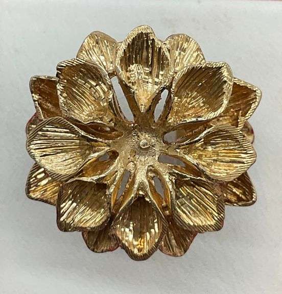 LADIES 14K YELLOW GOLD FLOWER RING