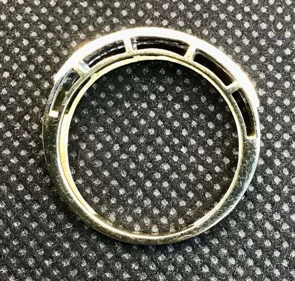 FABULOUS AND ELEGANT 10K YELLOW GOLD 1/3 CT DIAMOND MULTI-ROW STEPPED EDGE BAND
