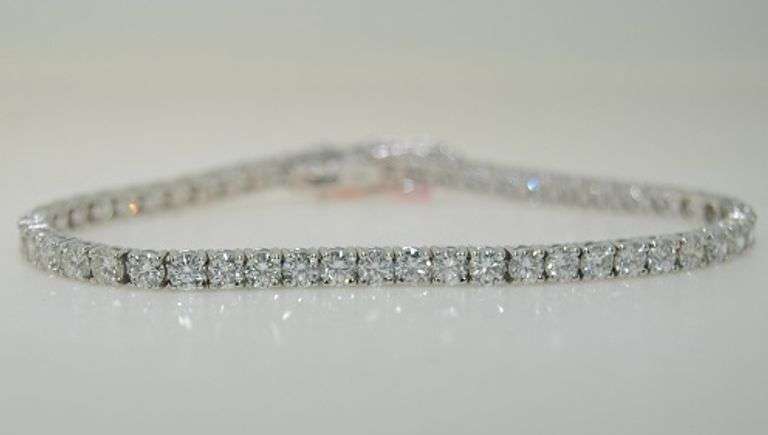 14kt White Tennis Diamond Bracelet