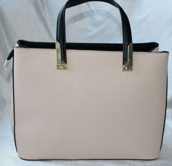 100% Fine leather Designer Style Bag