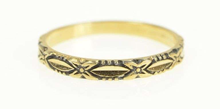 14K Yellow Gold 1940's Ornate Patterned Vintage Wedding Band Ring