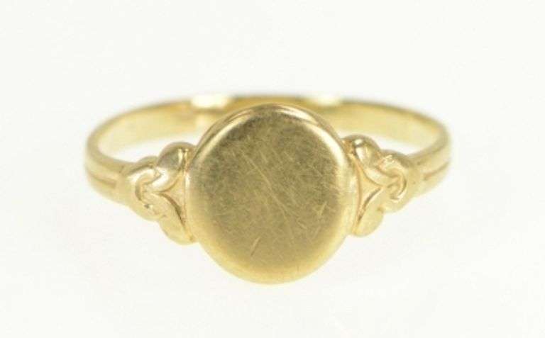14K Yellow Gold Round Flower Accent Classic Vintage Ring