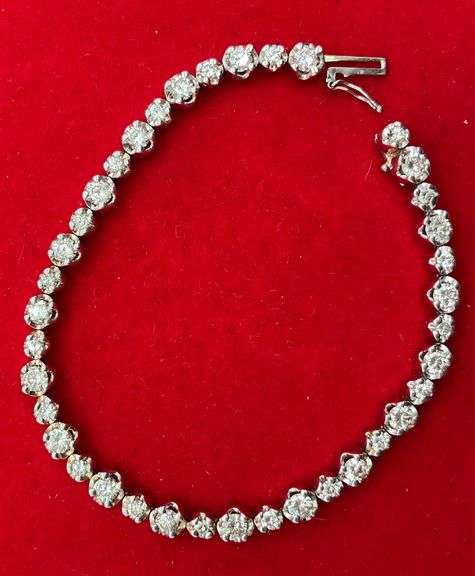 CERTIFIED BRAND NEW 14KT SOLID WHITE GOLD & DIAMOND BRACELET- 5.0 CARATS!