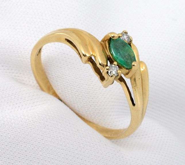 Sweet Little Marquise Emerald Ring