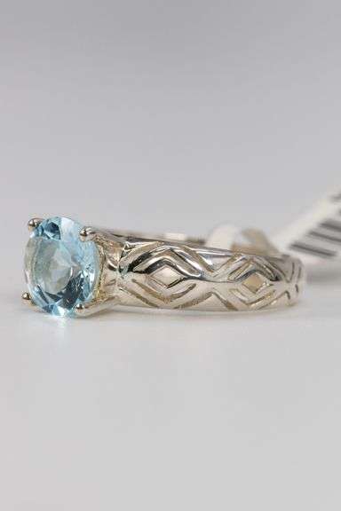 Sterling Silver Natural Blue Topaz Gemstone Ring Size 7
