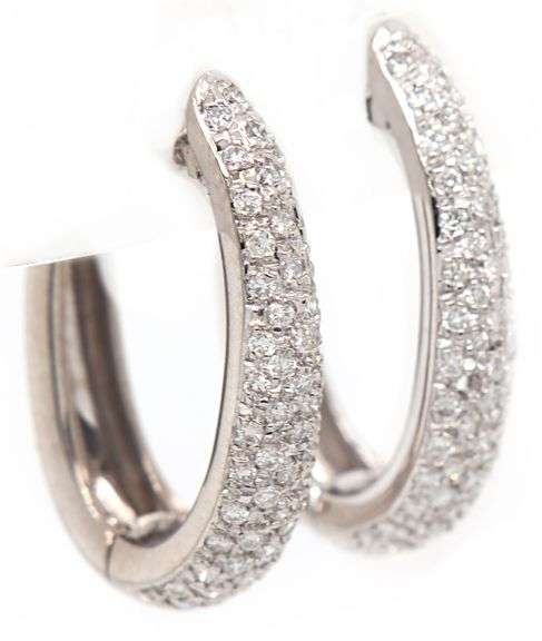 1.50ctw Pave Diamond Tapered Oval Hoop Earrings in 18K