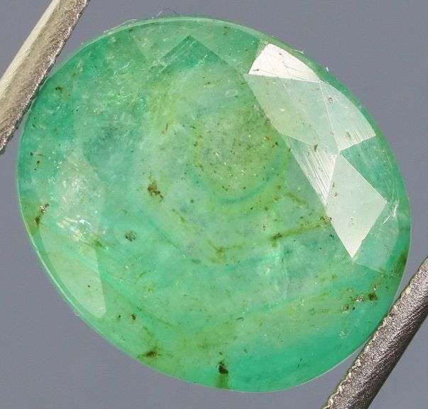 Glowing green! 5.97ct Zambian Emerald