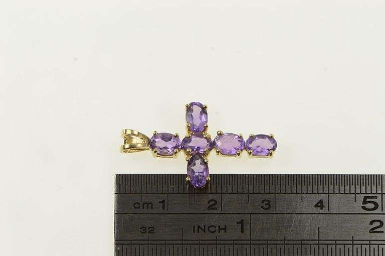 10K Yellow Gold Oval Amethyst Vintage Classic Cross Pendant