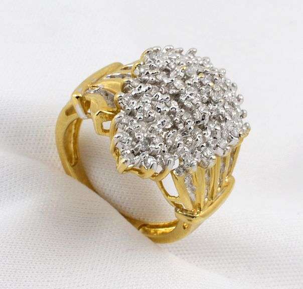 Bold 1 CT. T.W. Diamond Cluster
