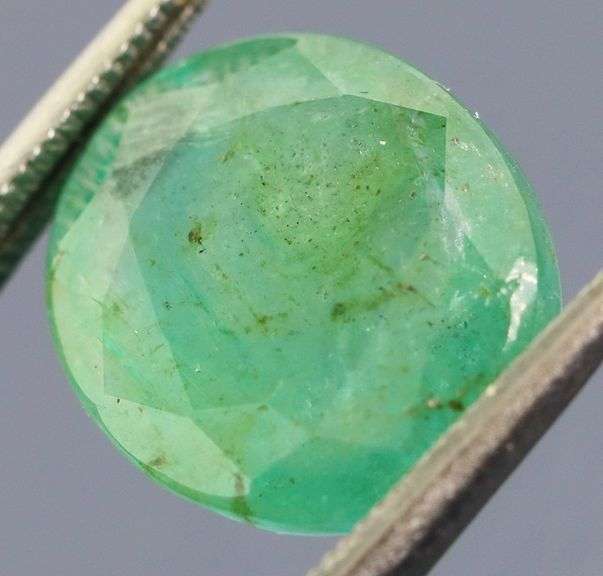 Glowing green! 5.97ct Zambian Emerald