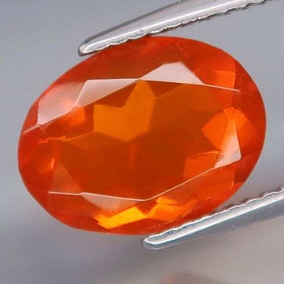 Vibrant top color 2.80ct blood orange Fire Opal