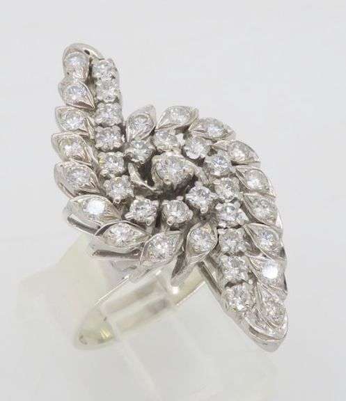 Custom Diamond Cocktail Ring crafted in Silver