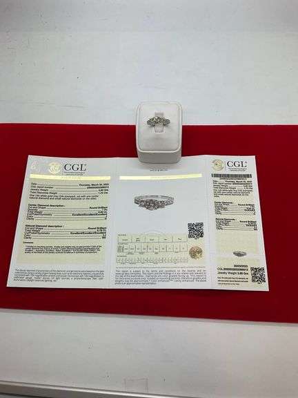 CERTIFIED BRAND NEW LADIES 14K WHITE GOLD AND DIAMOND RING