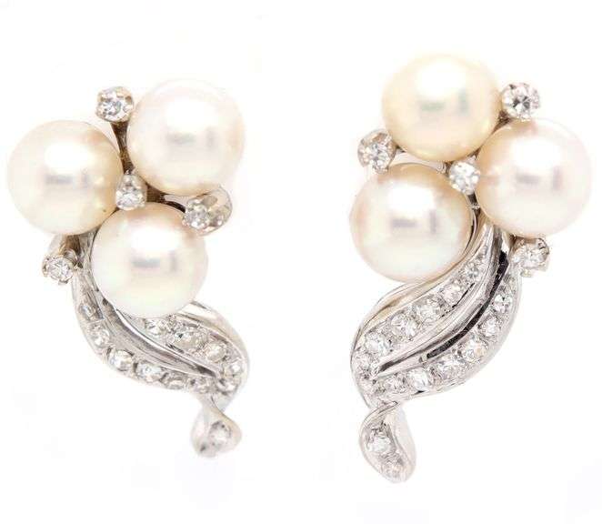 Vintage 0.50ctw Diamond and 7.0MM Cultured Pearl Earrings in 18K