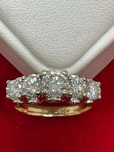 CERTIFIED BRAND NEW 14K GOLD AND DIAMOND RING. 2.32 CARATS