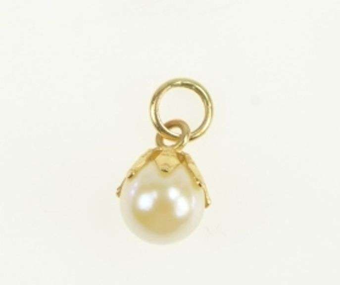 14K Yellow Gold Vintage Pearl Classic Simple Ornamental Charm/Pendant