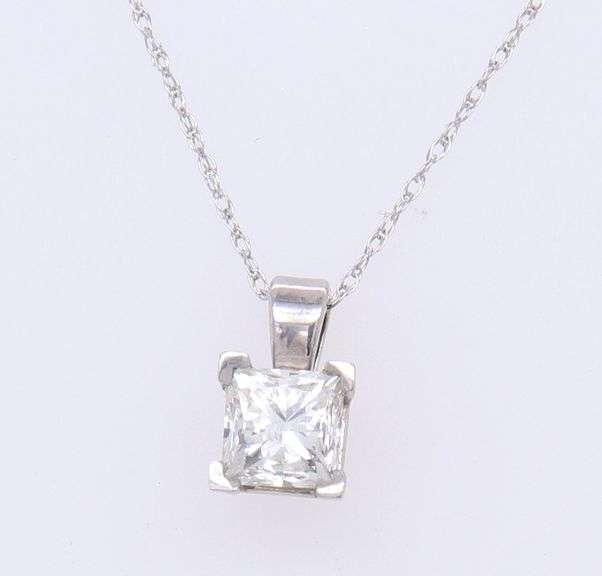 Elegant White Gold Princess Cut Diamond Pendant on Chain