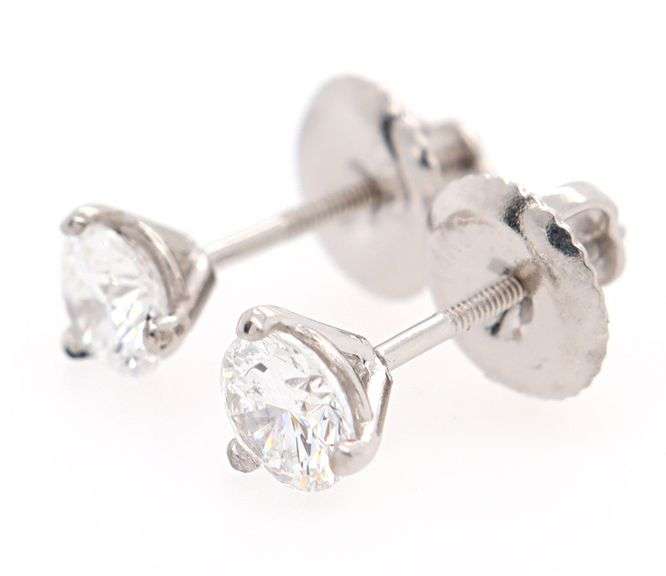 0.61ctw Round Diamond Solitaire Stud Earrings in 14K