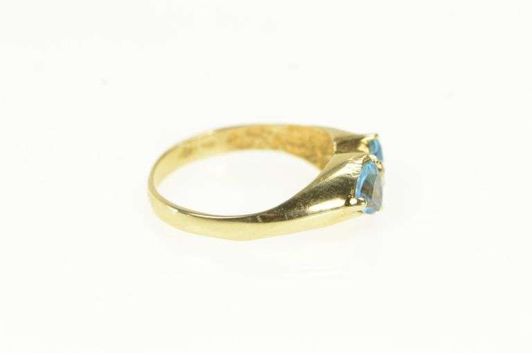 14K Yellow Gold Heart Blue Topaz Diamond Accent Vintage Ring