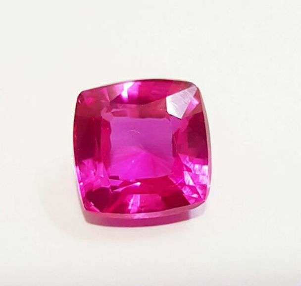 9.50 Carat Cushion Cut Natural Pink Sapphire Gemstone