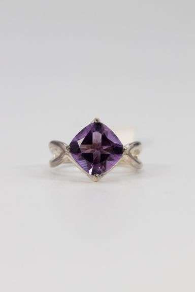 Sterling Silver Natural Amethyst Gemstone Ring Size 8