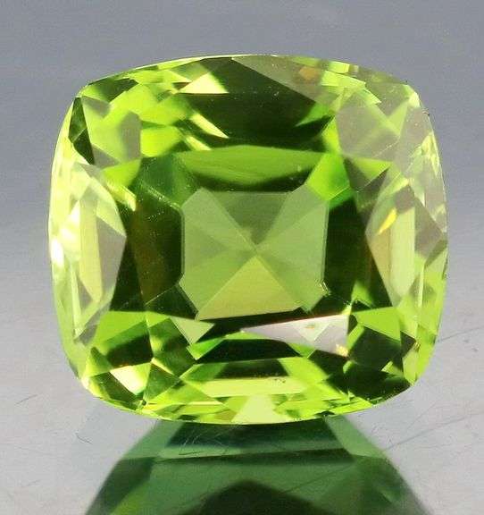 Superb 4.23ct Cushion Cut Apple Green Peridot