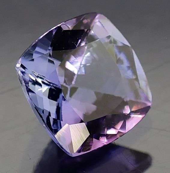 High fire 1.53ct cushion cut Tanzanite