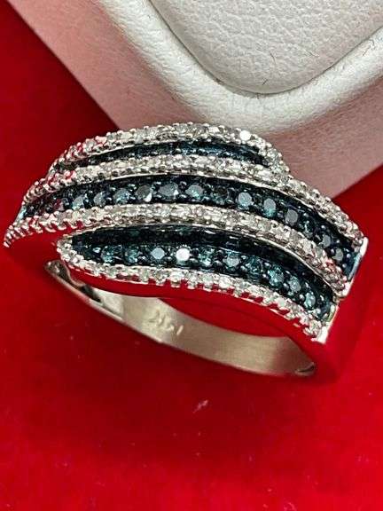 CERTIFIED BRAND NEW 14K WHITE GOLD AND DIAMOND RING