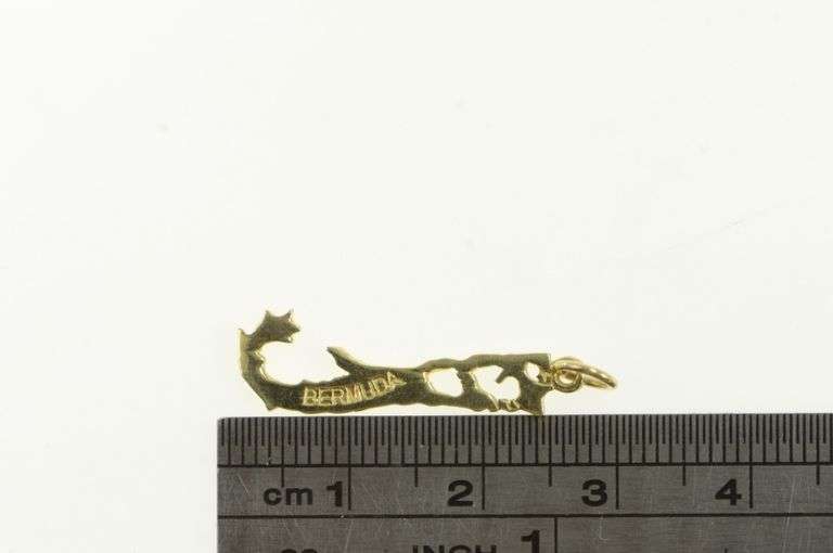 14K Yellow Gold Bermuda Island Tropical Beach Souvenir Charm/Pendant