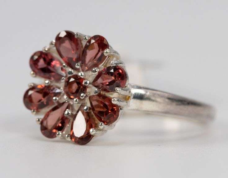 Sterling Silver Natural Garnet Gemstone Ring Size 9