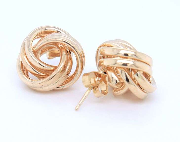 Gorgeous Yellow Gold Knot Earrings