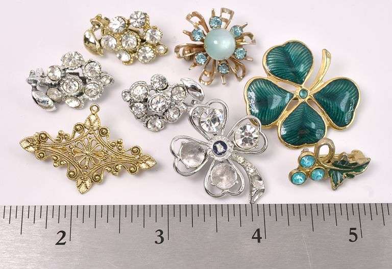 Small Flower Pin Costume Jewelry Lot