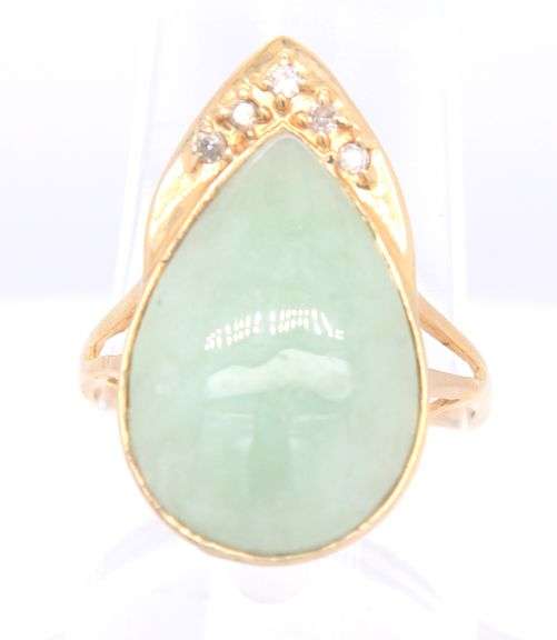 Fantastic Yellow Gold Pear Green Jade and Diamond accent Ring