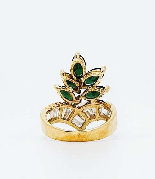 18kt Solid Yellow Gold, Green Tourmaline, & Diamond Ring