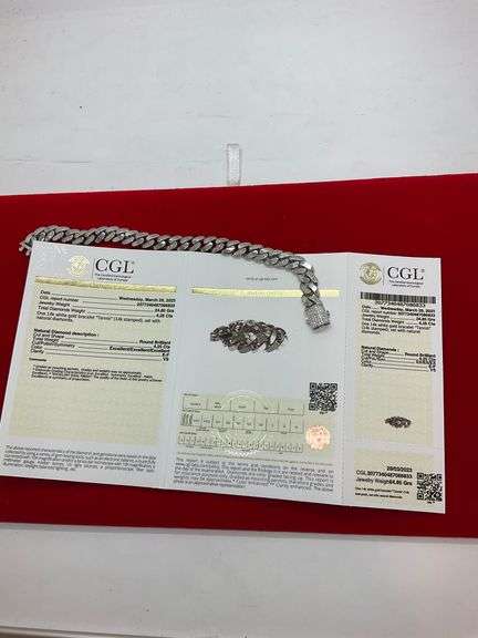 CERTIFIED BRAND NEW 14K WHITE GOLD AND DIAMOND CUBAN LINK BRACELET. 4.75 CARAT