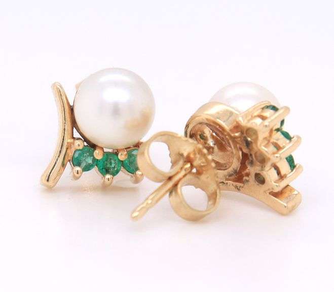 Fabulous Yellow Gold Pearl and Emerald Stud Earrings