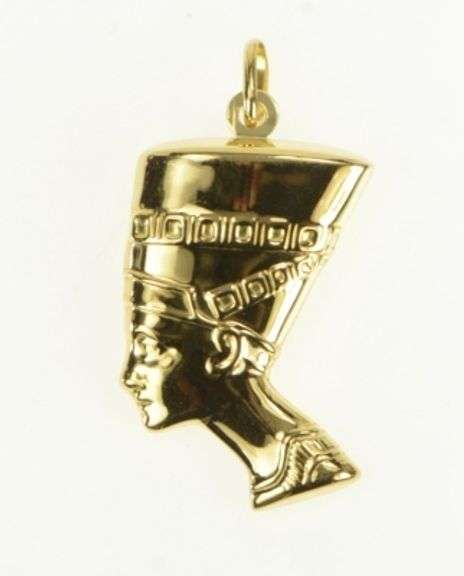18K Yellow Gold 3D Puffy Queen Nefertiti Ancient Egyptian Pendant