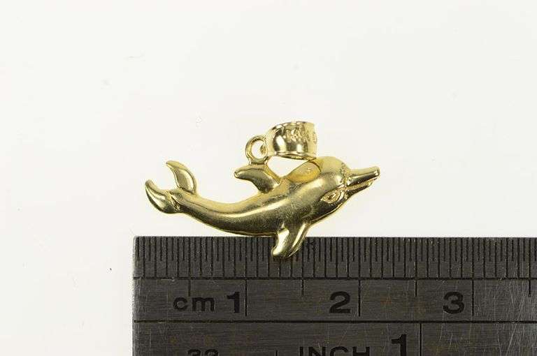 14K Yellow Gold Dolphin Ocean Animal Beach Motif Charm/Pendant