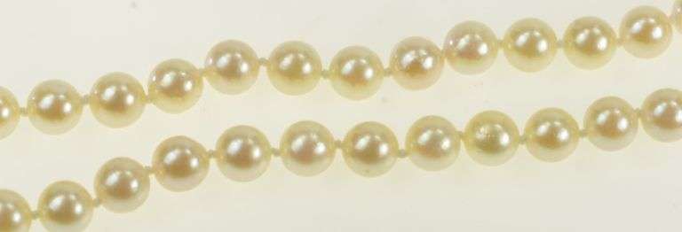 14K Yellow Gold 6.2mm Classic Retro 1950's Pearl Strand Necklace