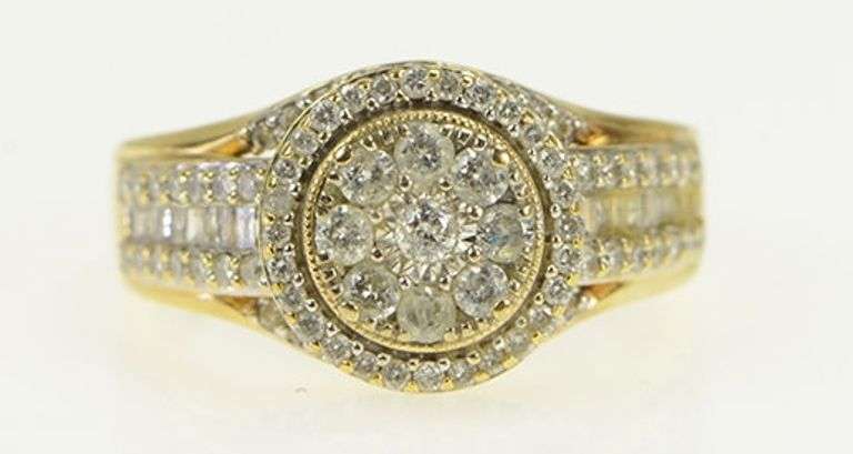 10K Yellow Gold 0.72 Ctw Diamond Halo Cluster Engagement Ring